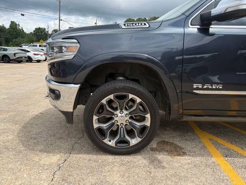 Used 2019 RAM 1500 Limited AWD/4WD image 7