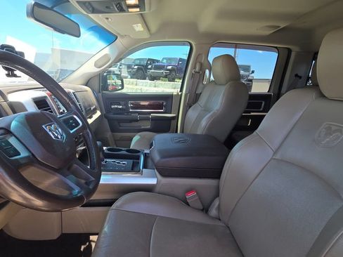 Used 2011 RAM 1500 Laramie AWD/4WD image 11