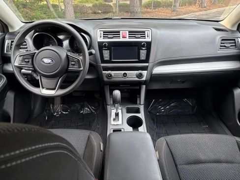 Used 2018 Subaru Outback 2.5i AWD/4WD image 11