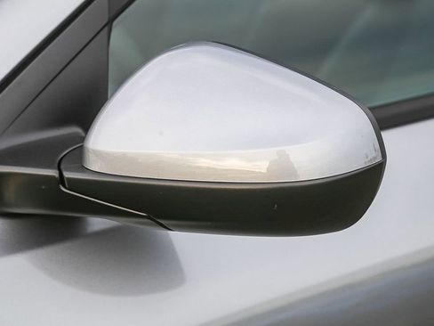 Certified 2026 Chevrolet Trax LT w/ Driver Confidence Package image 12