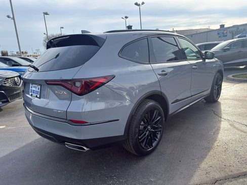 New 2026 Acura MDX A-Spec image 3
