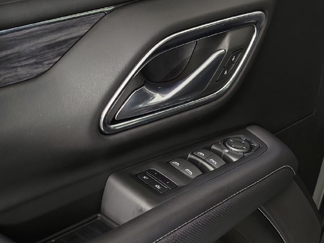 Used 2023 GMC Yukon SLT AWD/4WD image 23
