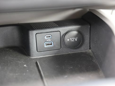 Used 2023 Ford Escape Active AWD/4WD image 30