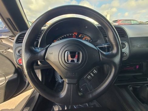 Used 2004 Honda S2000 image 24