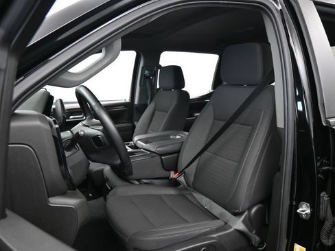 Used 2024 Chevrolet Silverado 1500 LT RWD image 10