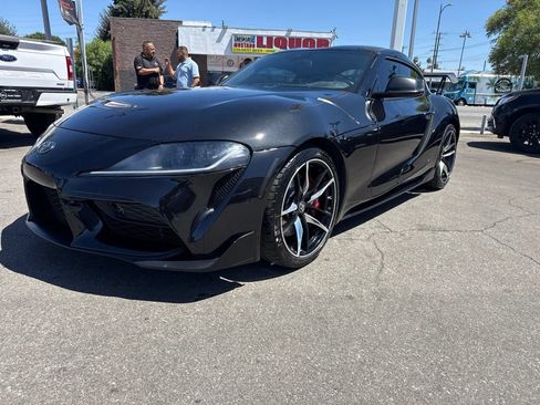 Used 2022 Toyota Supra Premium w/ Driver Assist Package RWD image 2