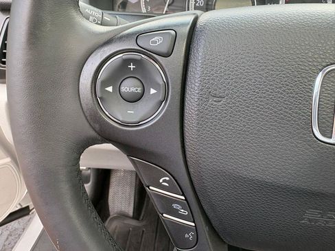 Used 2015 Honda Accord EX-L image 15
