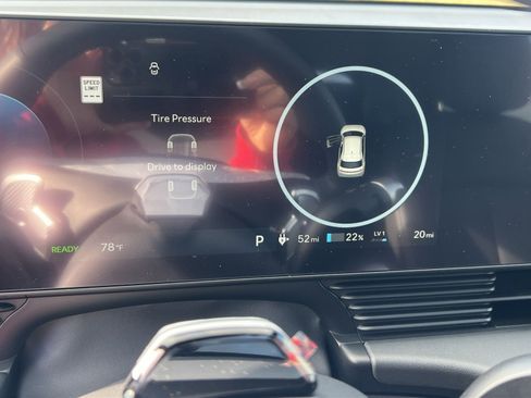 New 2025 Hyundai Ioniq 5 SEL image 17