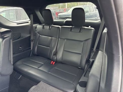 Used 2025 Ford Explorer ST-Line AWD/4WD image 19