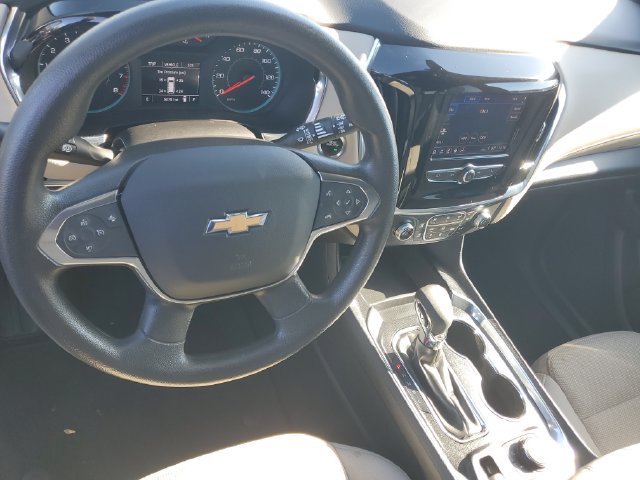 Certified 2023 Chevrolet Traverse LS w/ Safety Package AWD/4WD image 18