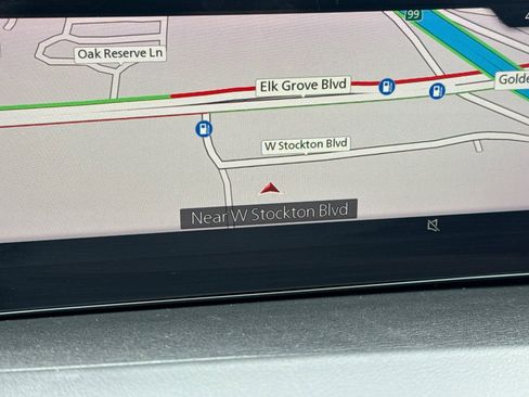 Used 2021 MAZDA MAZDA3 Hatchback w/Premium Plus Pkg image 21