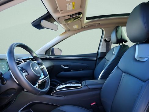 Certified 2024 Hyundai Tucson Limited AWD/4WD image 28
