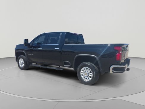 Used 2024 Chevrolet Silverado 2500 LTZ w/ LTZ Convenience Package AWD/4WD image 3