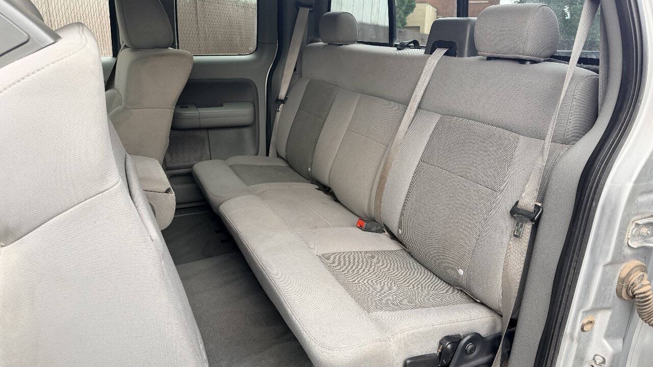 Used 2005 Ford F150 XLT AWD/4WD image 11