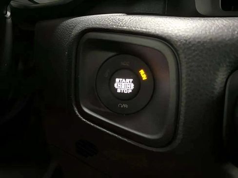 Used 2024 Jeep Wrangler Unlimited AWD/4WD image 43