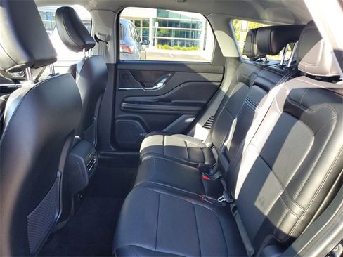 Used 2021 Lincoln Corsair AWD w/ Premium Package image 21