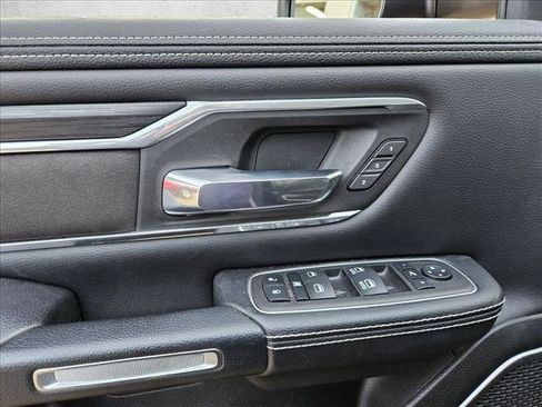 Used 2023 RAM 1500 Laramie image 9