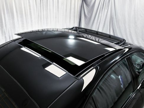 Used 2024 Mercedes-Benz C 43 AMG 4MATIC Sedan image 92