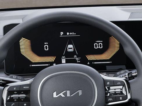 New 2025 Kia Sorento LX FWD image 21