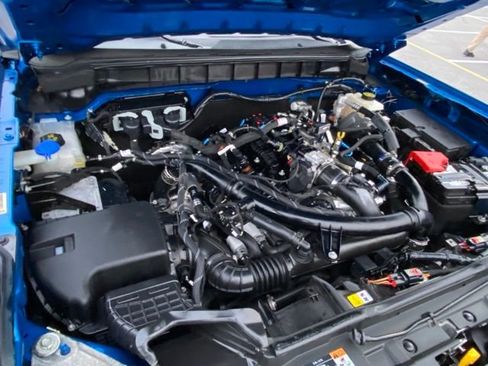 Used 2023 Ford Bronco Outer Banks image 19