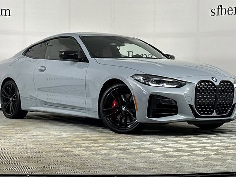 Used 2024 BMW M440i Coupe w/ Premium Package RWD image 2