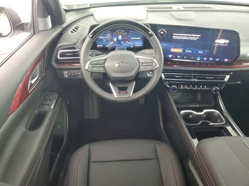 New 2026 Chevrolet Traverse Z71 w/ Enhanced Driving Package AWD/4WD image 14