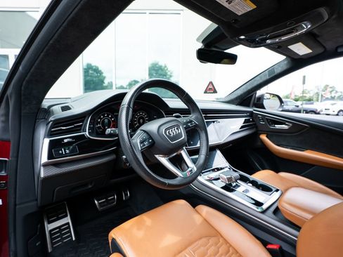 Used 2022 Audi RS Q8 w/ Carbon Optic Package AWD/4WD image 31