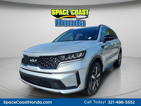 Used 2022 Kia Sorento S FWD image 10