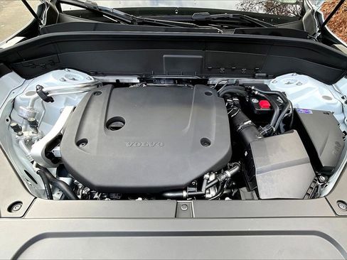 New 2026 Volvo XC90 B6 Ultra w/ Protection Package image 12