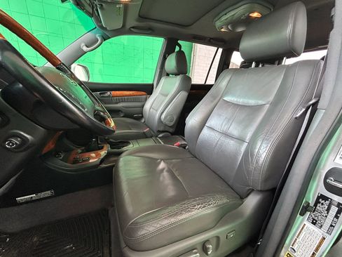 Used 2007 Lexus GX 470 image 4