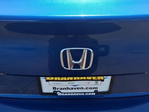 Used 2024 Honda Civic Sport image 15