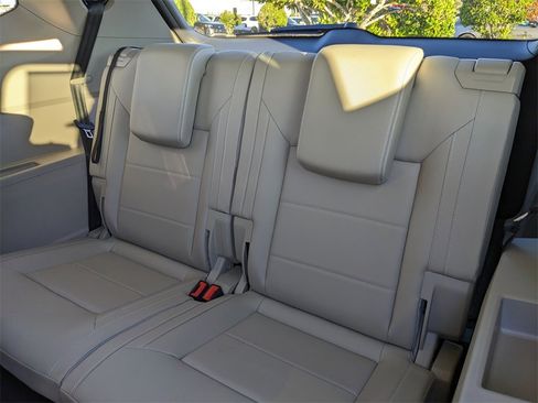 Certified 2022 Volkswagen Atlas SE image 20