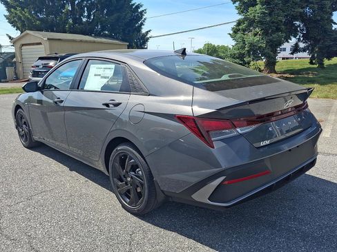 New 2026 Hyundai Elantra Sport FWD image 4