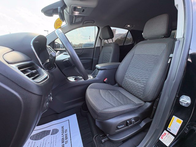Used 2021 Chevrolet Equinox LT FWD image 24