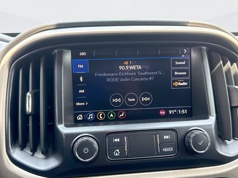 Used 2022 GMC Canyon Denali RWD image 12