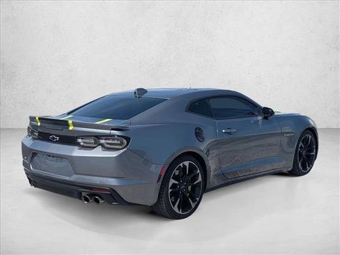Certified 2020 Chevrolet Camaro SS RWD image 5