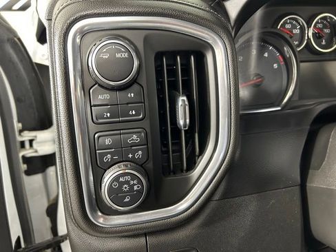 Used 2020 Chevrolet Silverado 2500 LTZ image 22