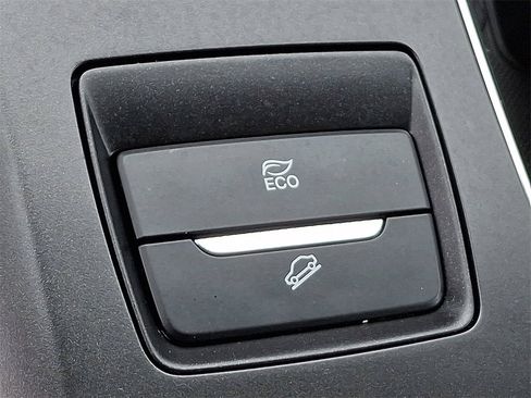 Certified 2018 Ford Fusion S image 23