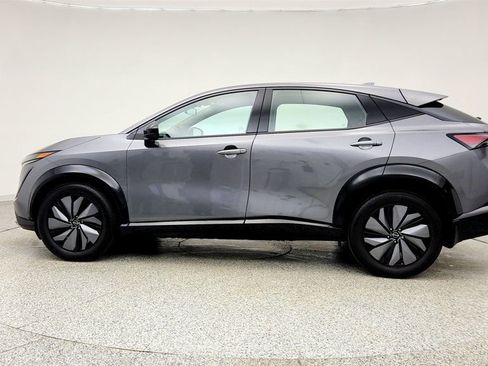 Used 2024 Nissan Ariya AWD image 8