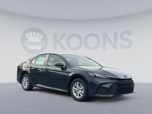 New 2026 Toyota Camry LE AWD/4WD image 5