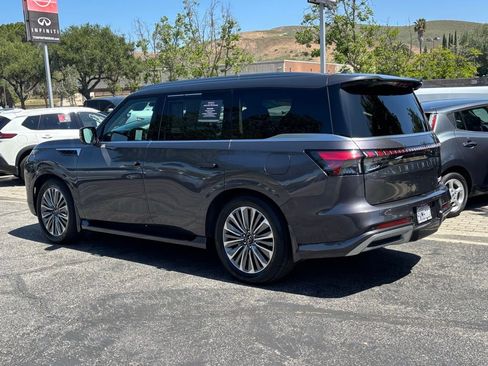 Certified 2026 INFINITI QX80 Luxe w/ Cargo Package AWD/4WD image 6