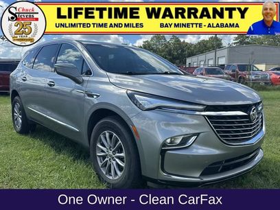 Used 2024 Buick Enclave Essence