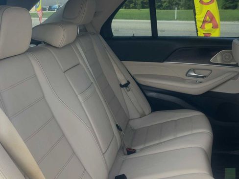 Used 2021 Mercedes-Benz GLE 350 4MATIC image 34