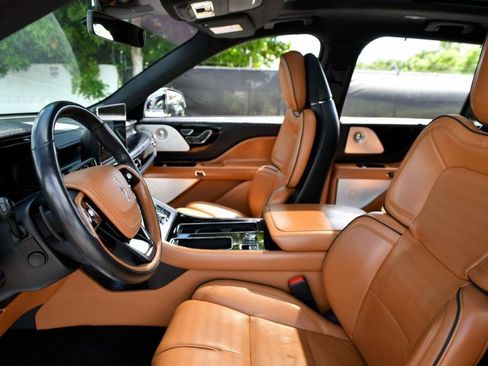 Used 2020 Lincoln Aviator Black Label w/ Dynamic Handling Package image 7