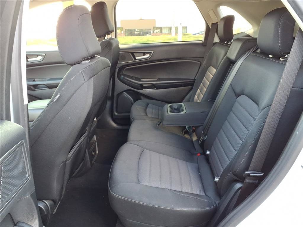 Used 2022 Ford Edge SE w/ Black Appearance Package AWD/4WD image 28