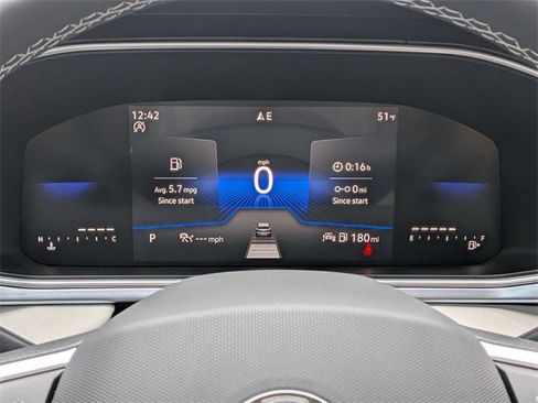 New 2026 Volkswagen Taos SE image 34