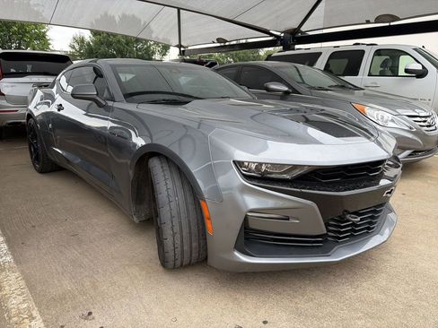 Used 2019 Chevrolet Camaro SS RWD image 2