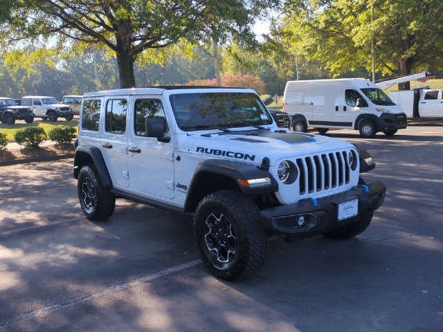 Used 2022 Jeep Wrangler Unlimited Rubicon 4xe w/ Cold Weather Group AWD/4WD image 7