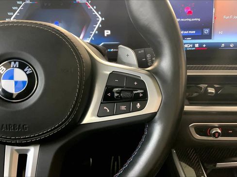 Used 2024 BMW X5 M60i image 25