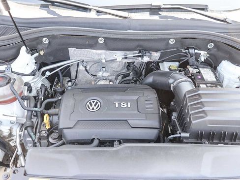 Used 2022 Volkswagen Atlas Cross Sport SE image 23